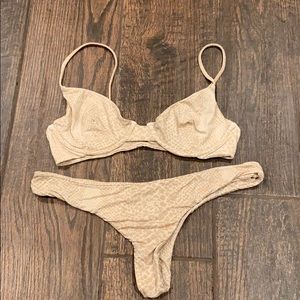 Acacia Bikini set!